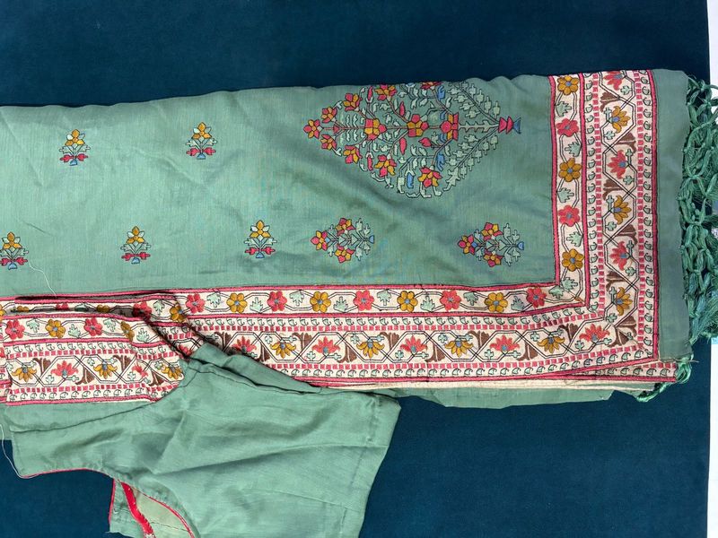 Beautiful Green Saree with Floral Print