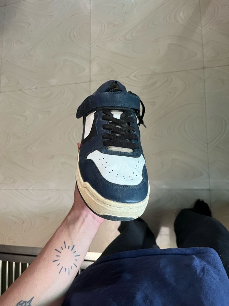 Men's Navy &amp; White Sneakers