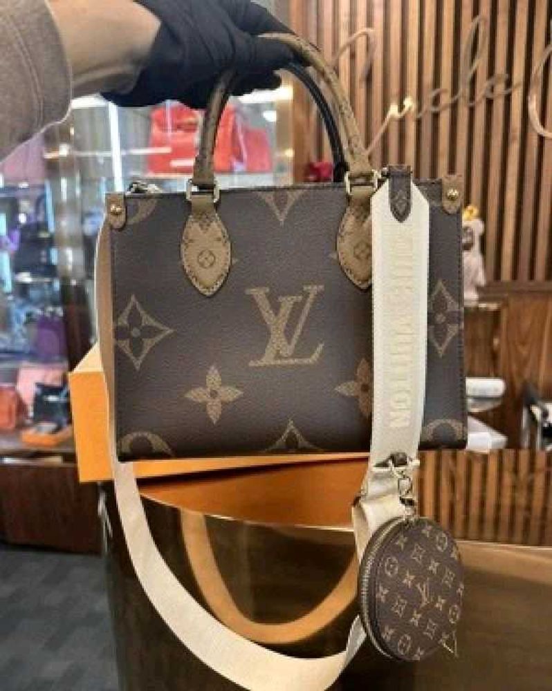 Louis Vuitton Monogram Empreinte Bag