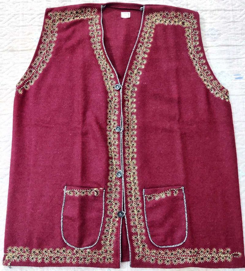 Vintage Embroidered Wool Vest🆕✨ Unused