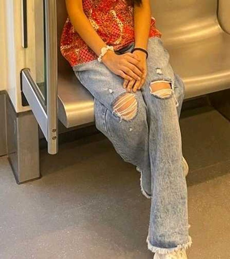 Stylish Ripped Jeans for Women