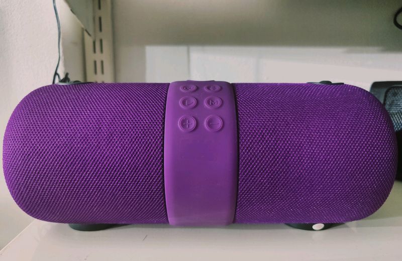 Boat Speaker. Like New . Good Condition.