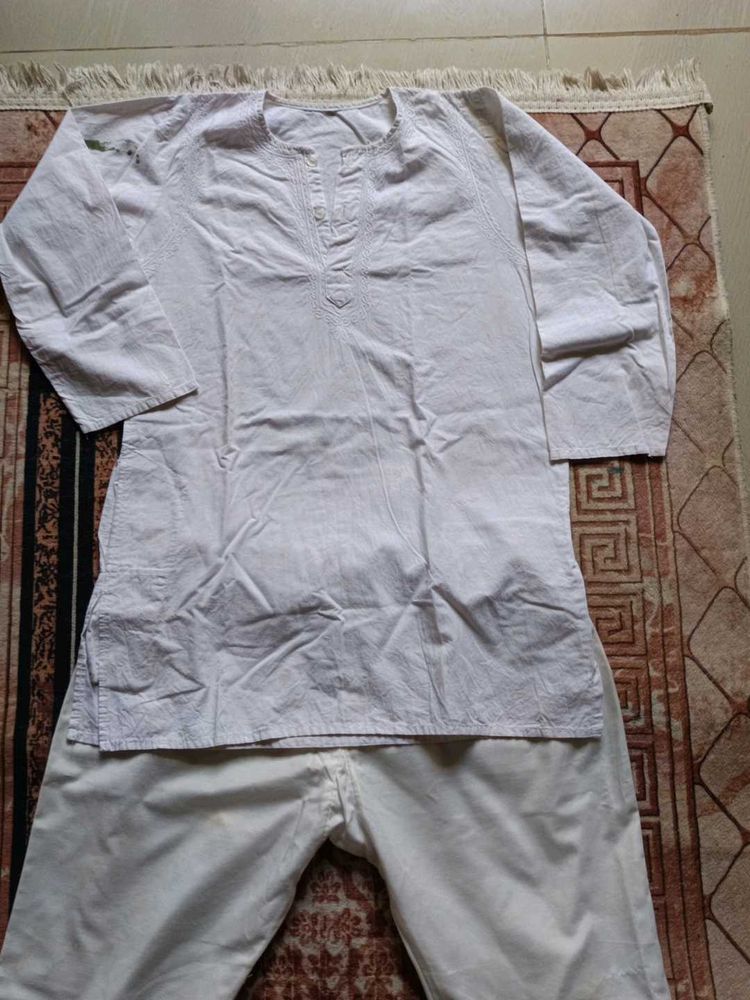 Men's White Cotton Kurta with Pajama(coins)