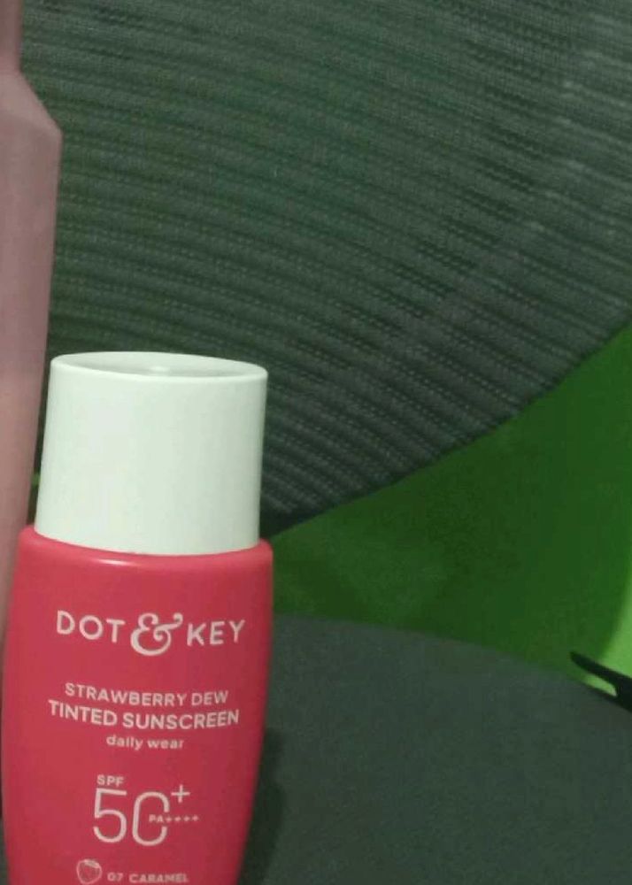 Dot &amp; Key Tinted Sunscreen SPF 50+