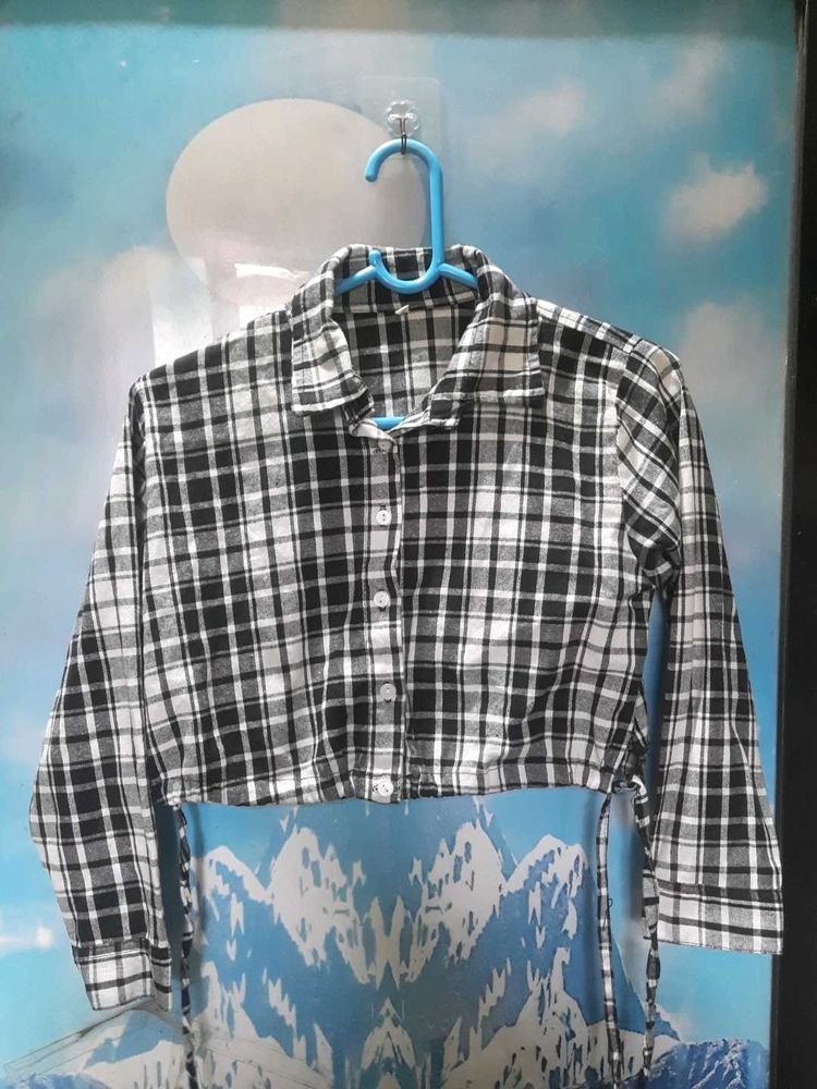 Checks Cropped Top
