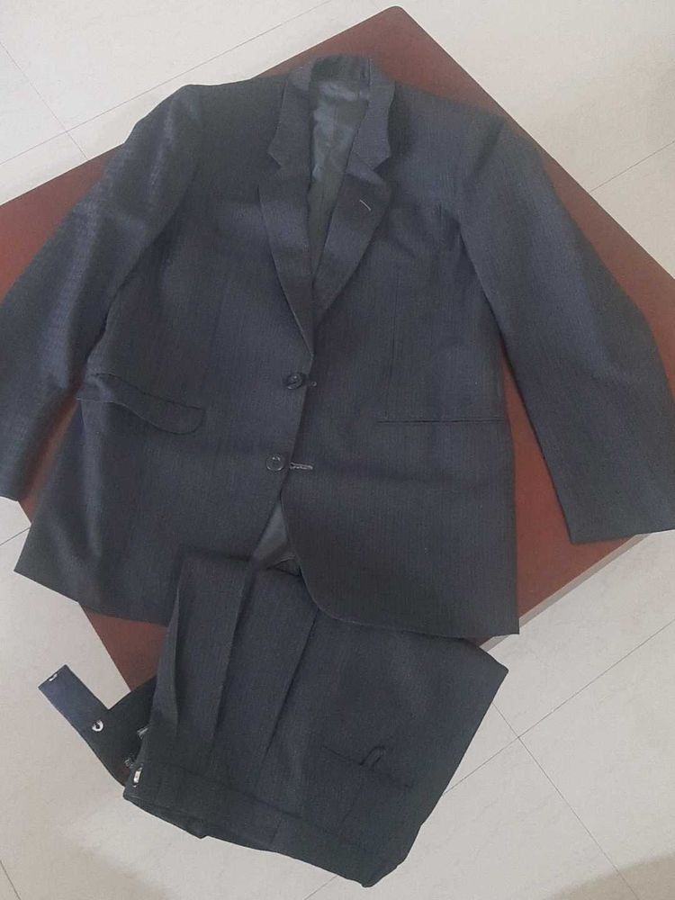 Vintage Blazer and Trouser Set for Men