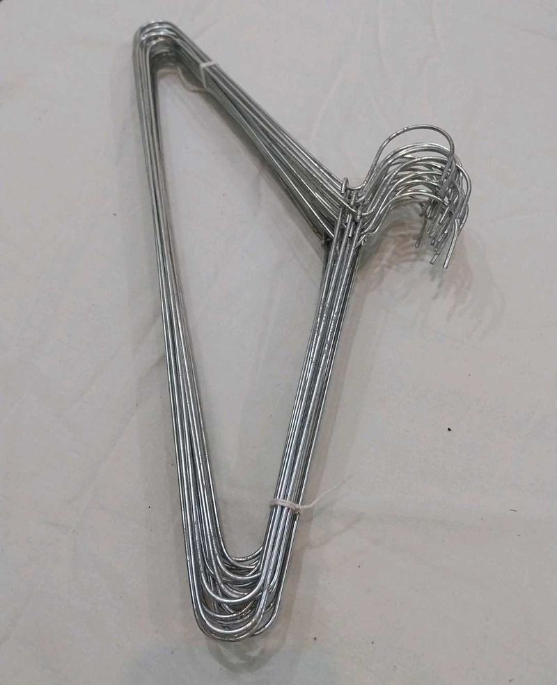 Metal Clothes Hangers - Pack of 10