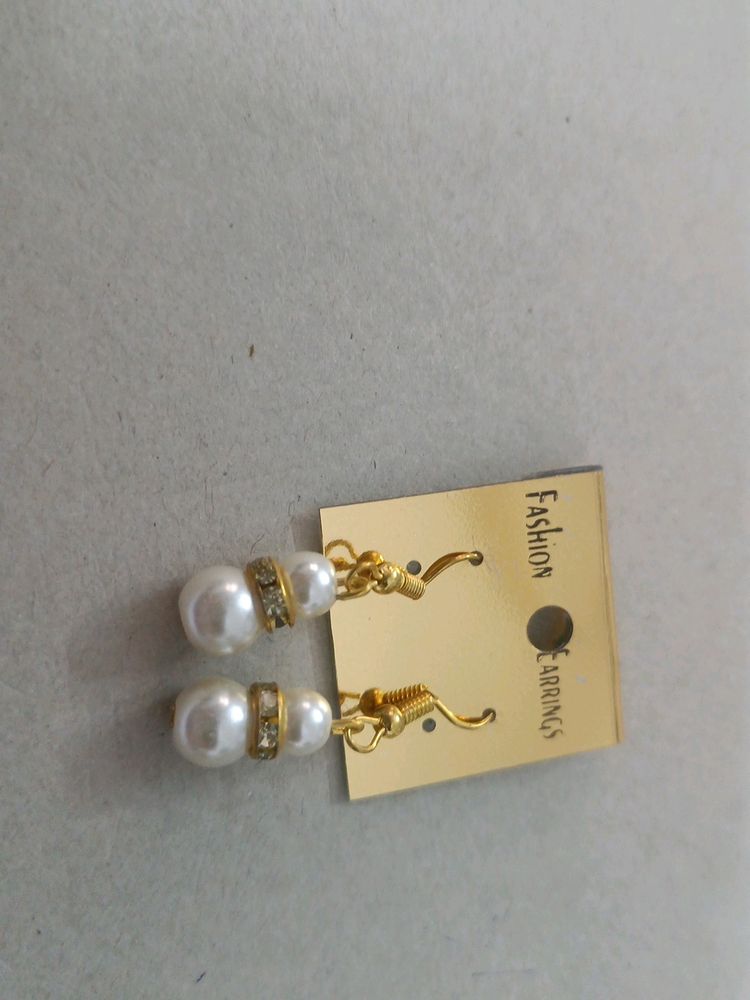 Pearl Drop Earrings