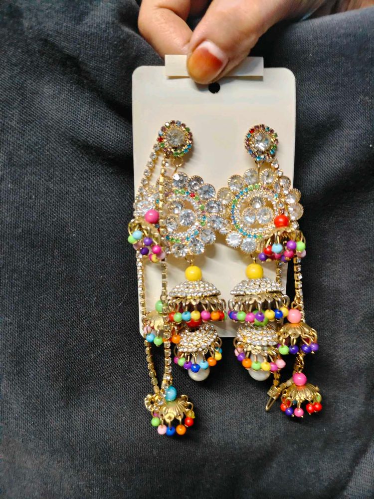 Exquisite Jhumka Earrings with Chain