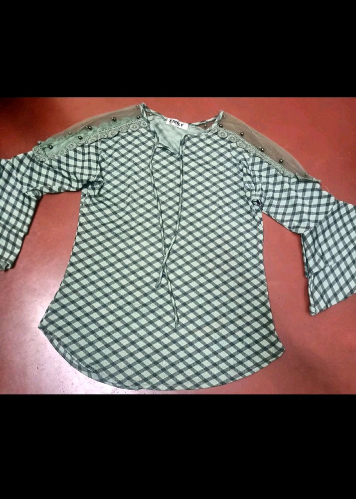 Chic Gingham Tunic Top