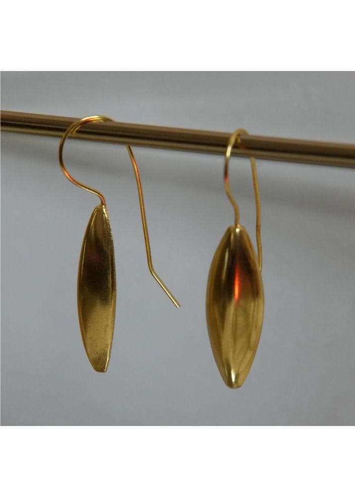 Brand New Zara Metallic Leaf Earring