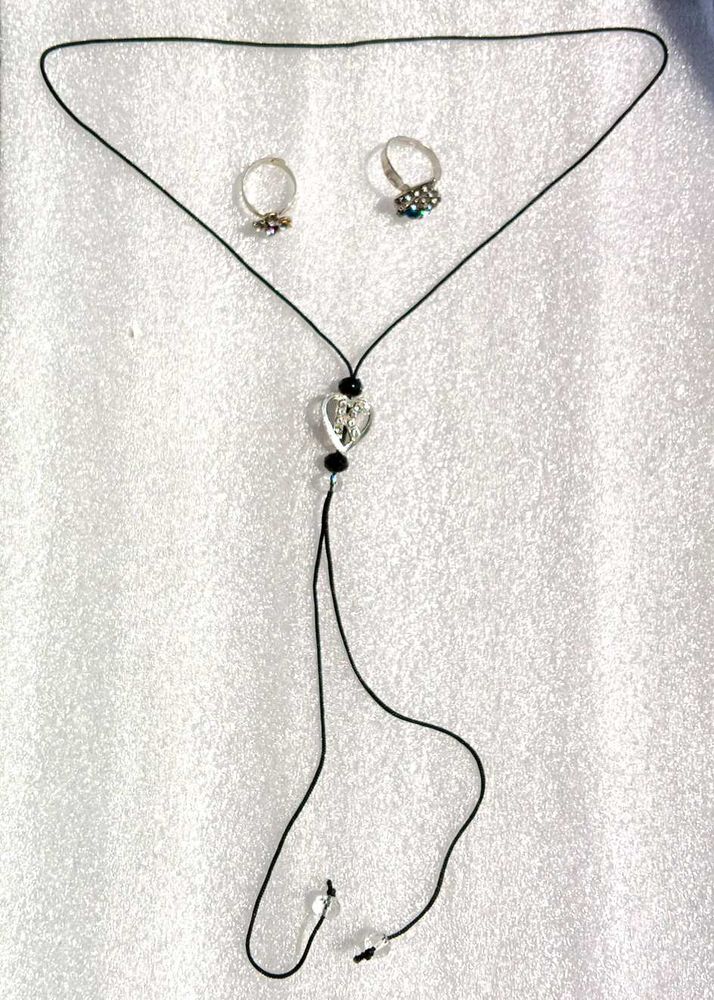 Rings Black Dhaga With Name Pendent