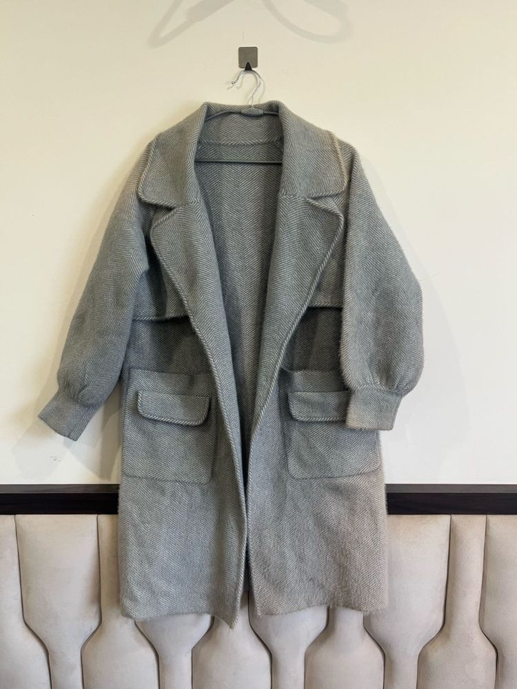 Elegant Grey Wool Blend Coat
