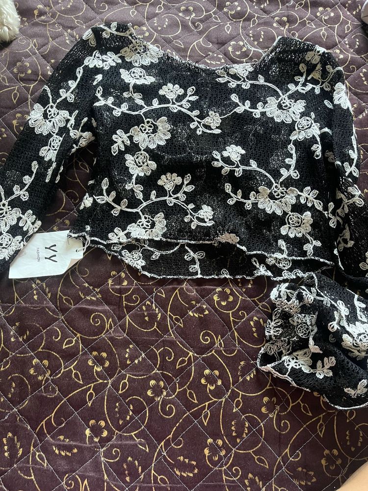 Black Floral Lace Top