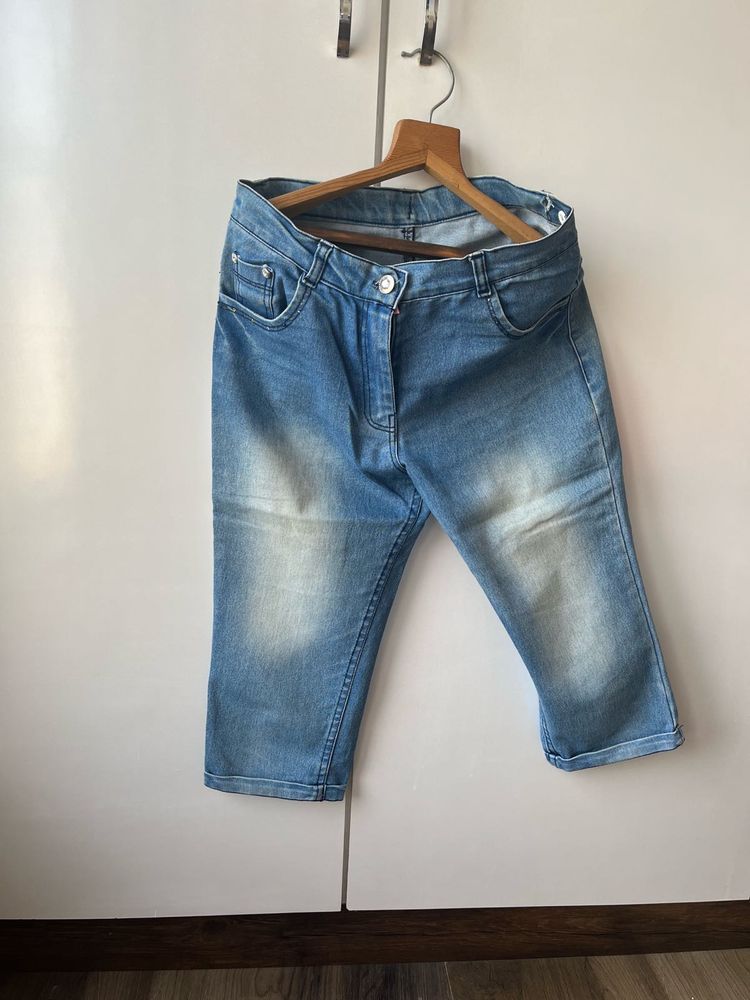 Denim Capri Pants
