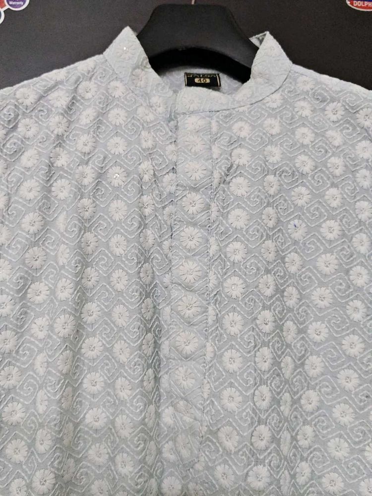 Men's Embroidered Kurta Like New light blue