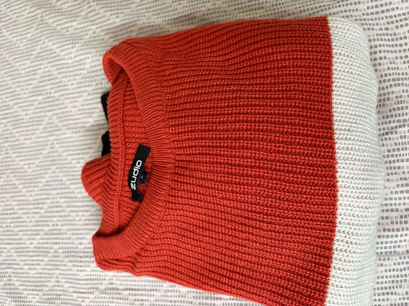 Zudio Orange &amp; White Sweater