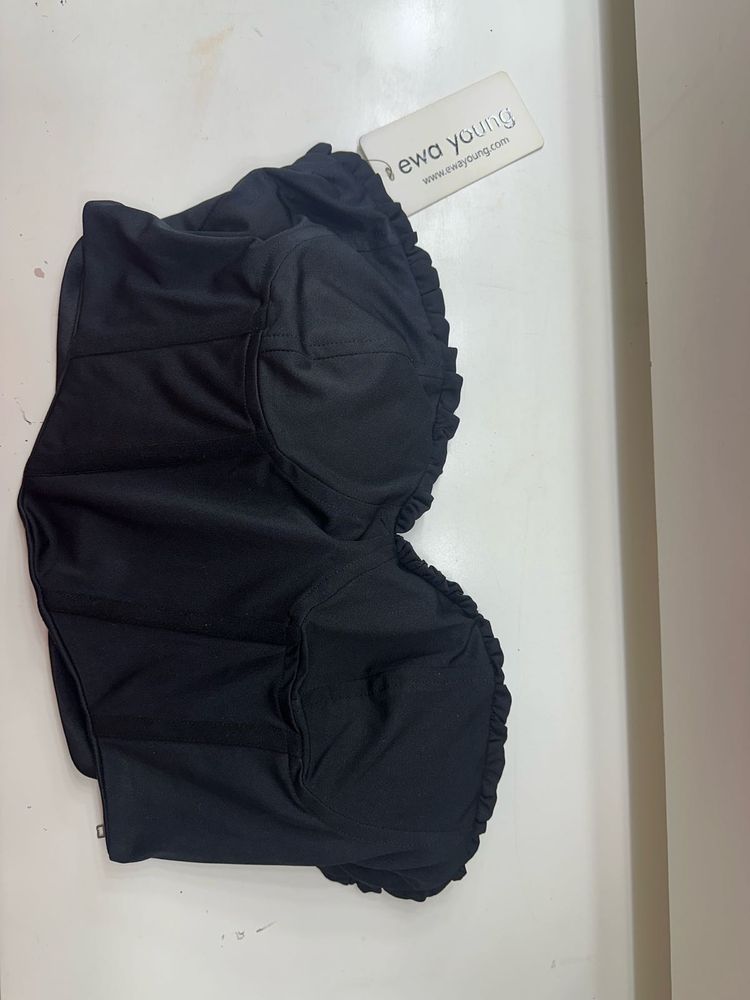 Chic Black Ruffled Bustier Top