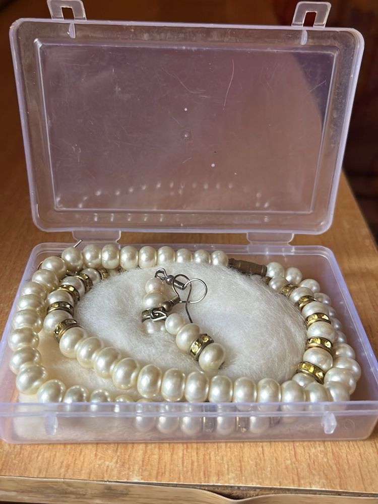 Pearl Necklace and Earring Set