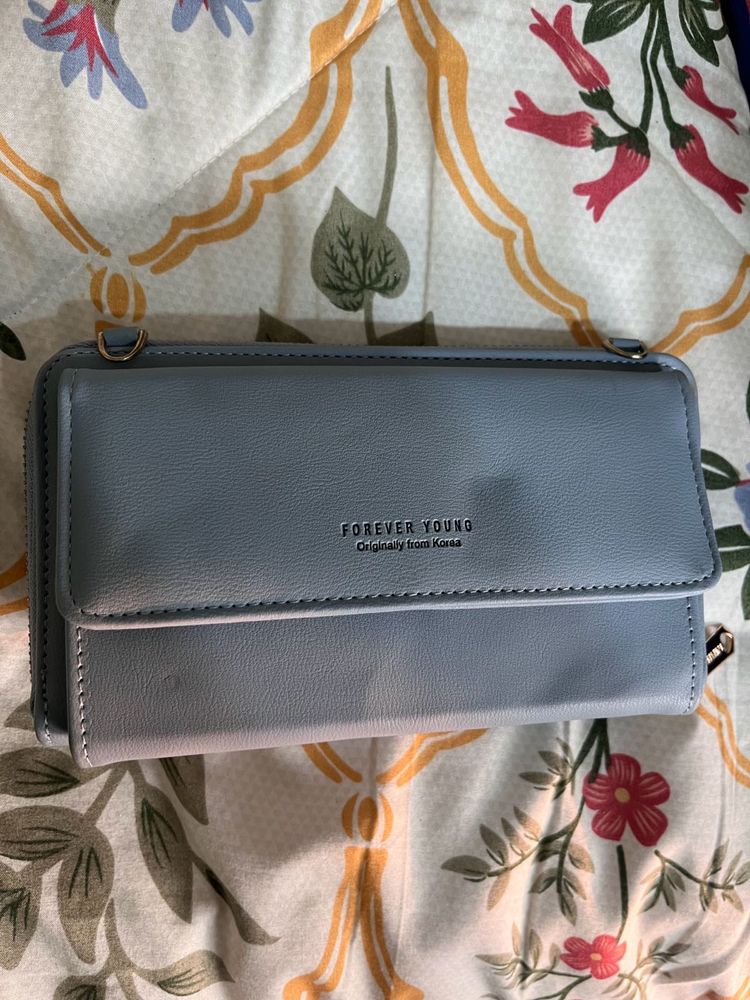 FOREVER YOUNG Wallet