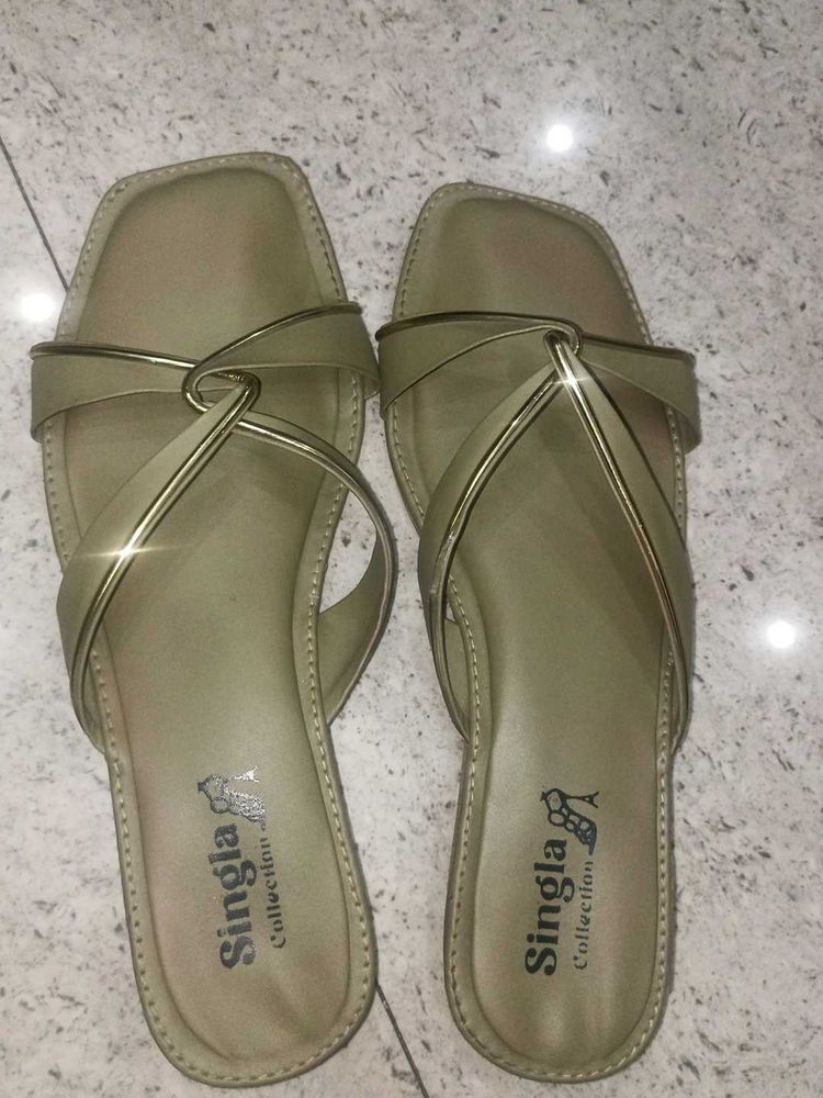 Stylish Women's Flat Sandals