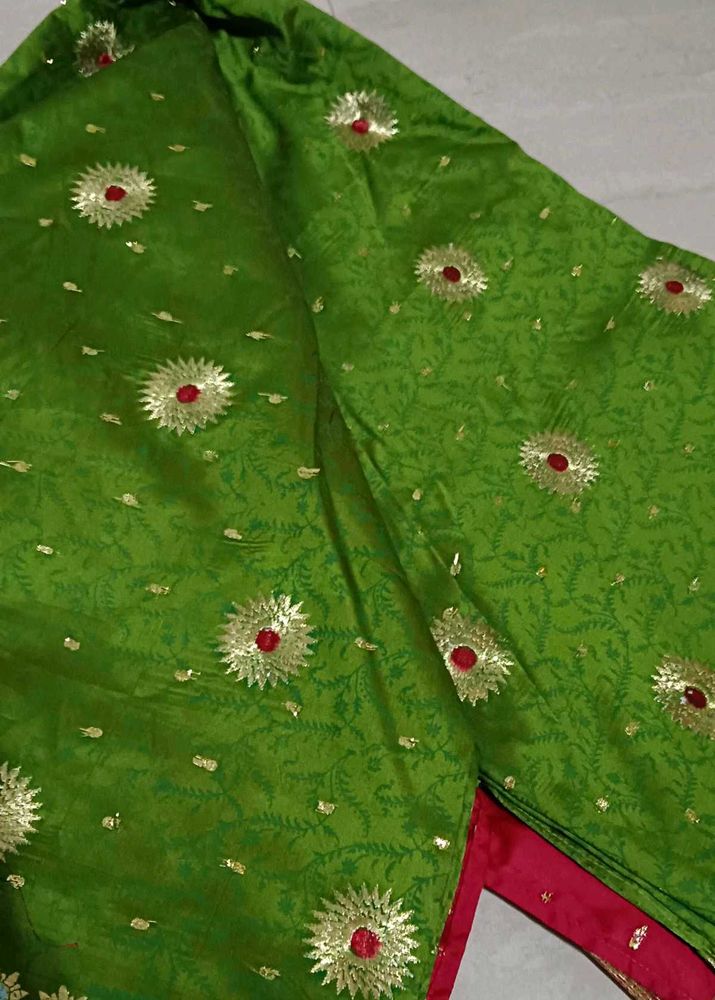 Vibrant Green Embroidered Silk Saree🎀❤️... tradit