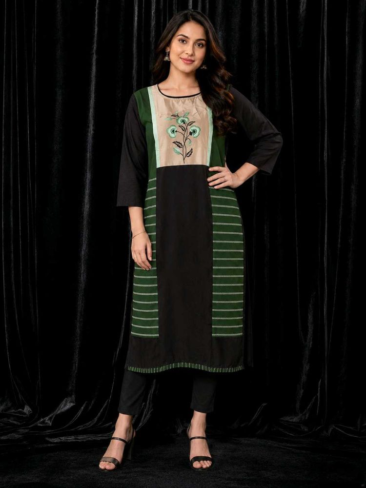 🎉 MEGA OFFER: 9 Kurtis for just ₹799! 🎉