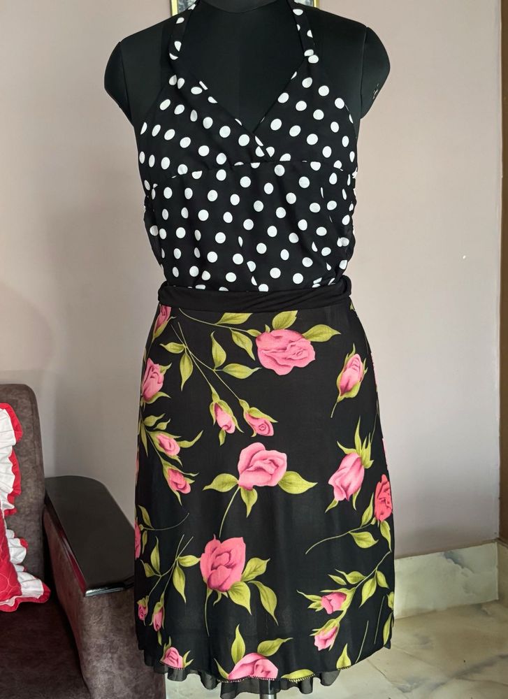 Polka Dot top &amp; Floral Print skirt 💄🪻