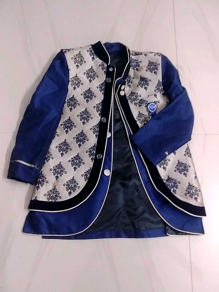 Stylish Men's Ethnic Kurta Set
