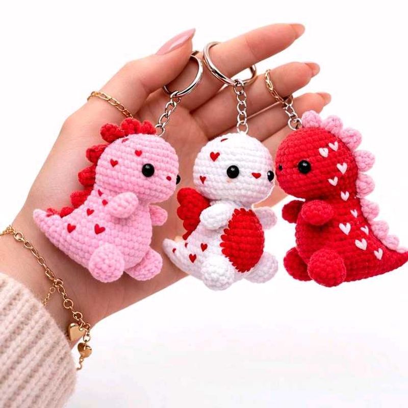 Cute Dinosaur Keychain 🦕