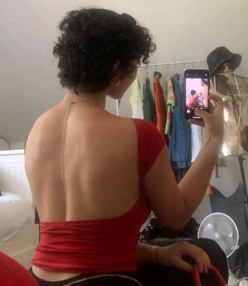 Pinteresty Red Backless Crop top