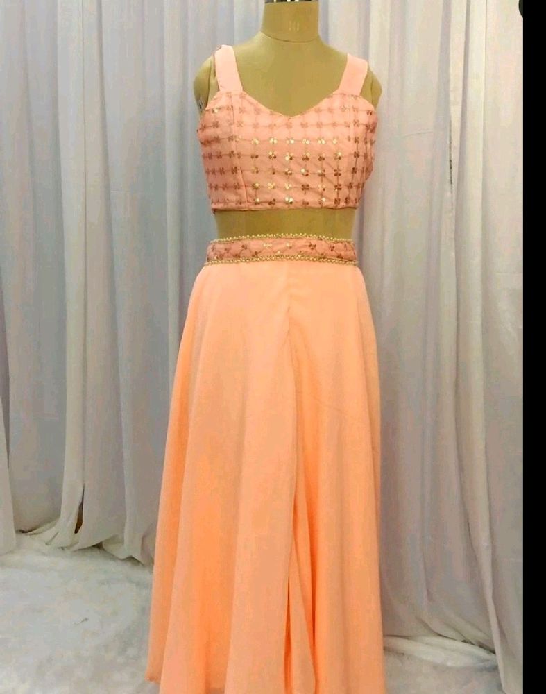 It's New One Never Used 3 Pieces Lehenga Choli With Belt