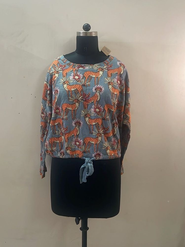 Chic Cheetah Print Tie-Front Top