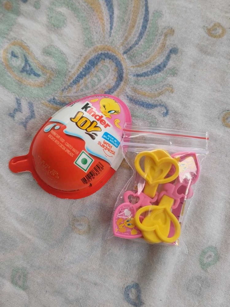 Kinder Joy Toy &amp; Surprise Inside