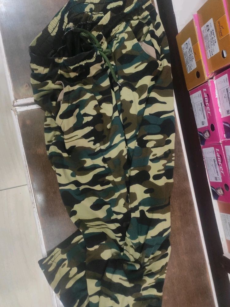 Track Pant
