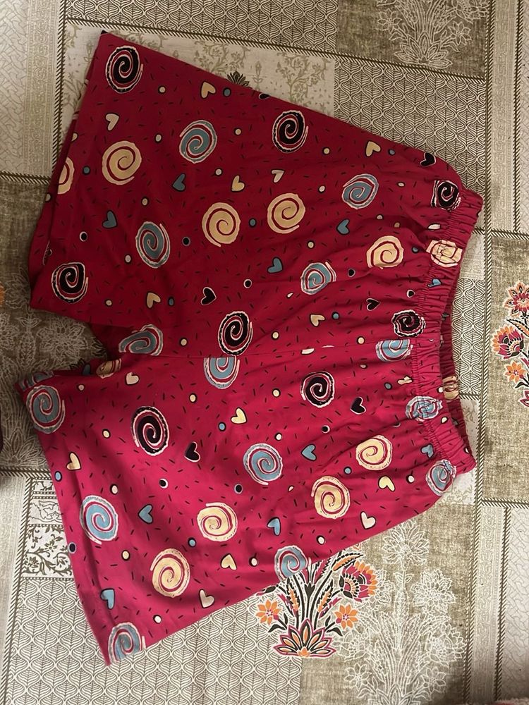 Cute Swirl &amp; Heart Print Pajama Shorts