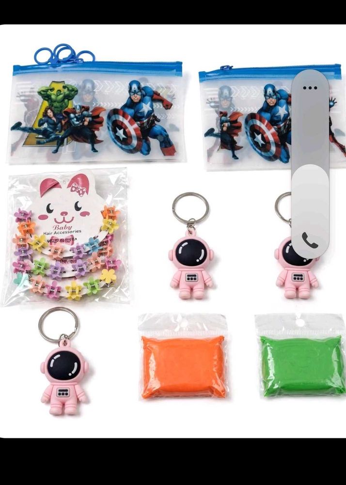 Kids Marvel &amp; Astronaut Themed Accessory Set
