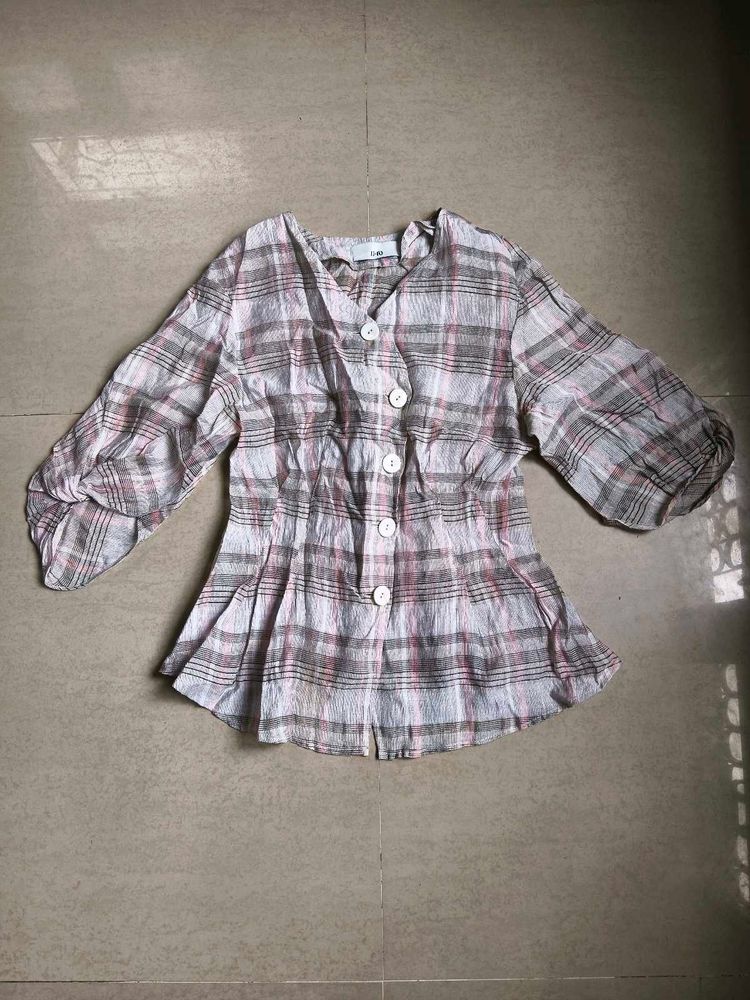 Chic Plaid Button-Up Tunic Top