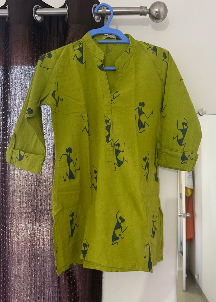Vibrant Kurta with Tribal Print