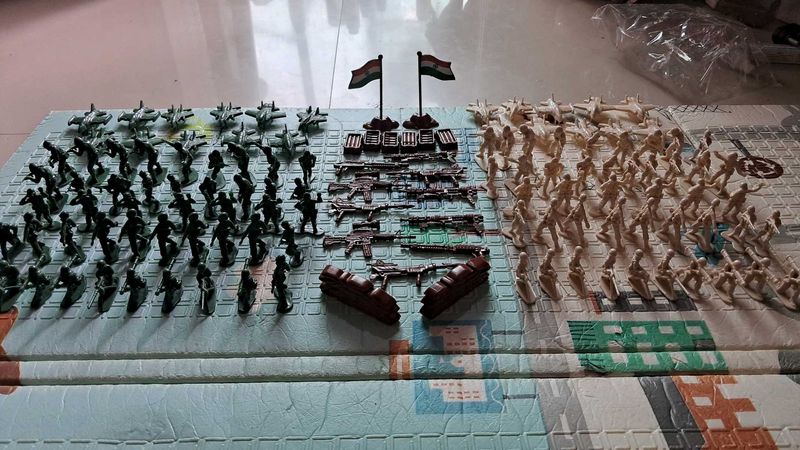 Army Soldier Toy Action Figure Collection