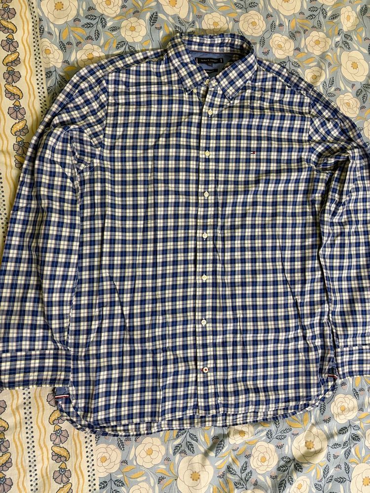 Men's Plaid Button-Down Shirt