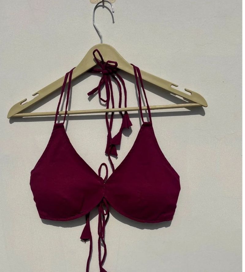 Wine Plain Snail Shape Padded blouse