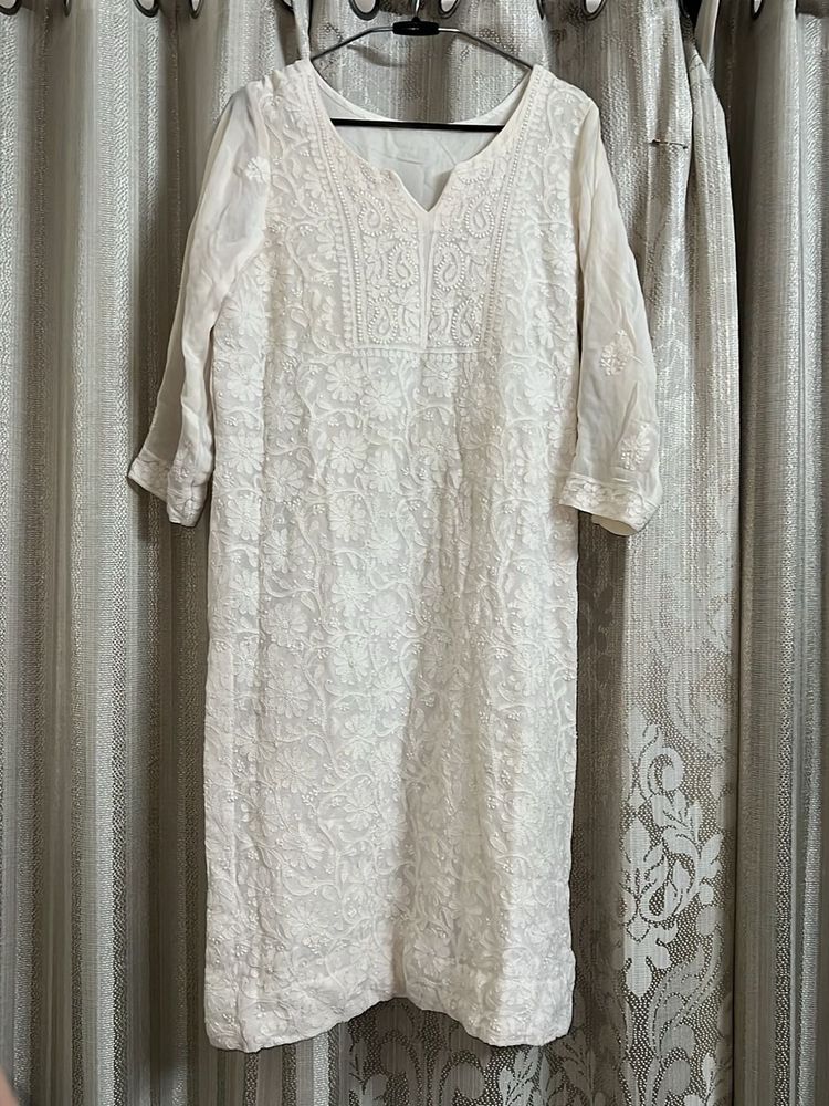 Chikankari Kurta made in Lucknow