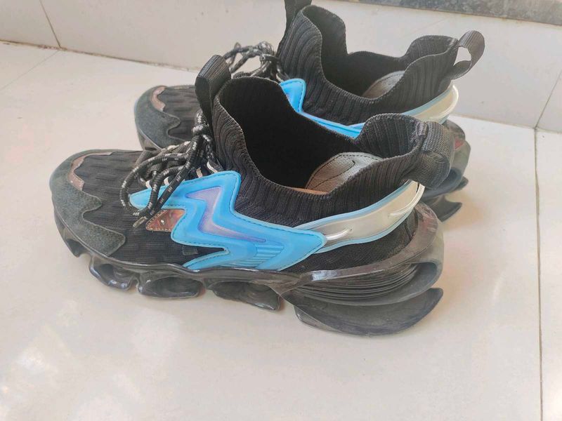 Stylish Athletic energy rebound sneakers