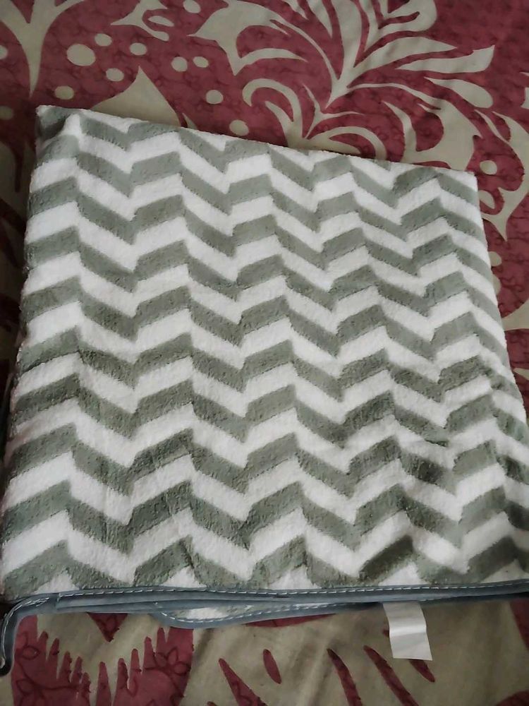 167.Microfiber bath towel