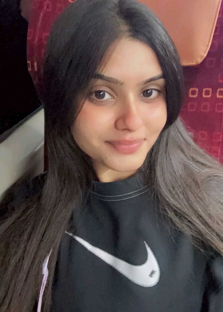 ✨️Limited edition Nike Cropped T-Shirt✨️