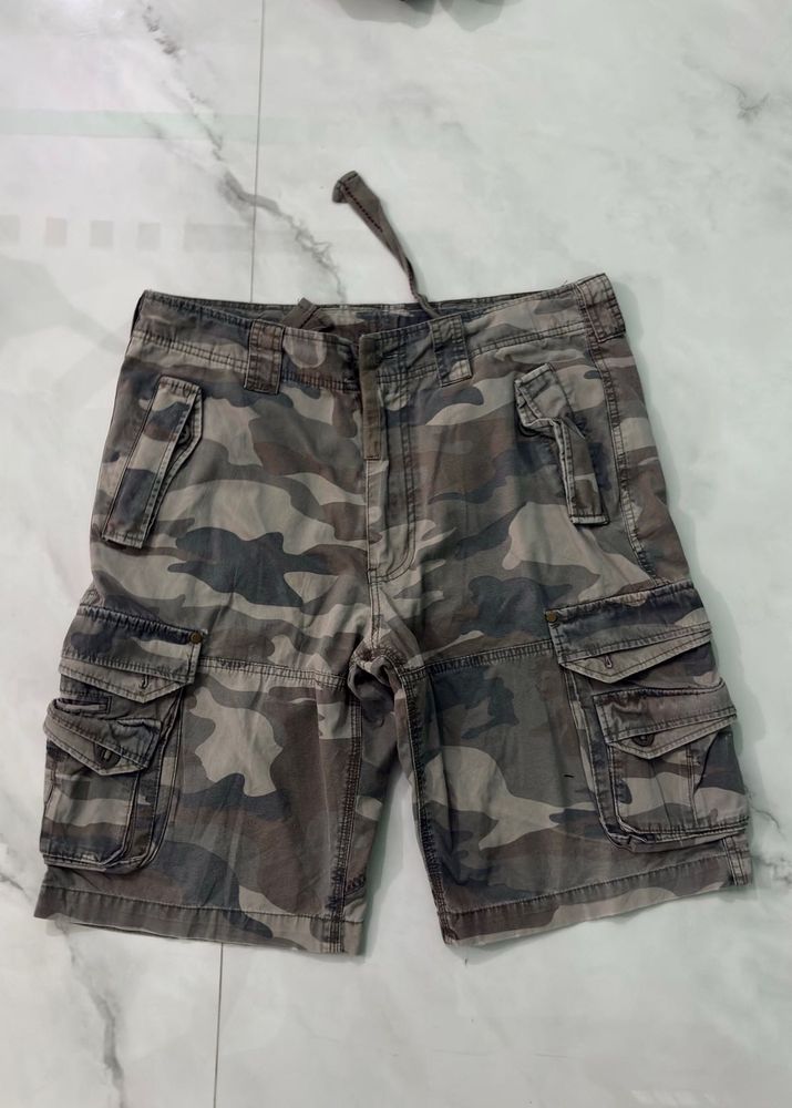 Men's Camouflage Cargo Jorts