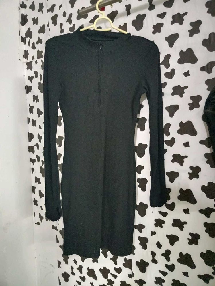 Black Ribbed Zip-Up Dress