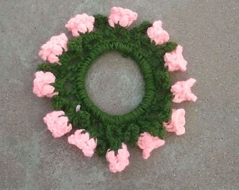 Crochet Hair Tie And A Flower Vine
