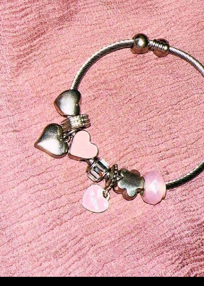 Charming Heart Charm Bracelet✨️🌸